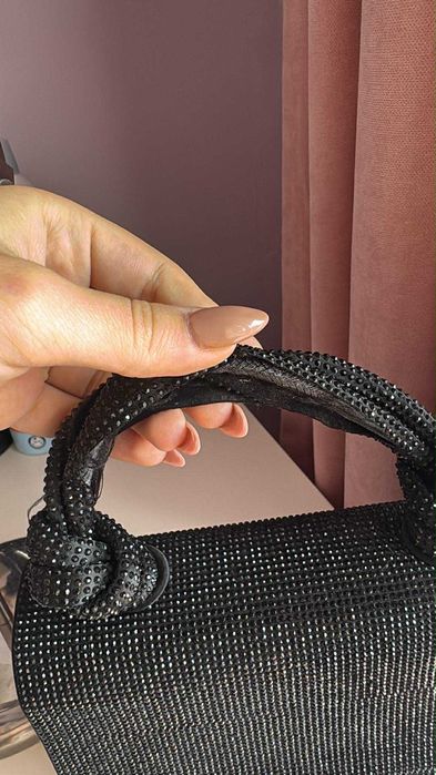 Бляскава чанта Zara