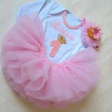 Costumase aniversare