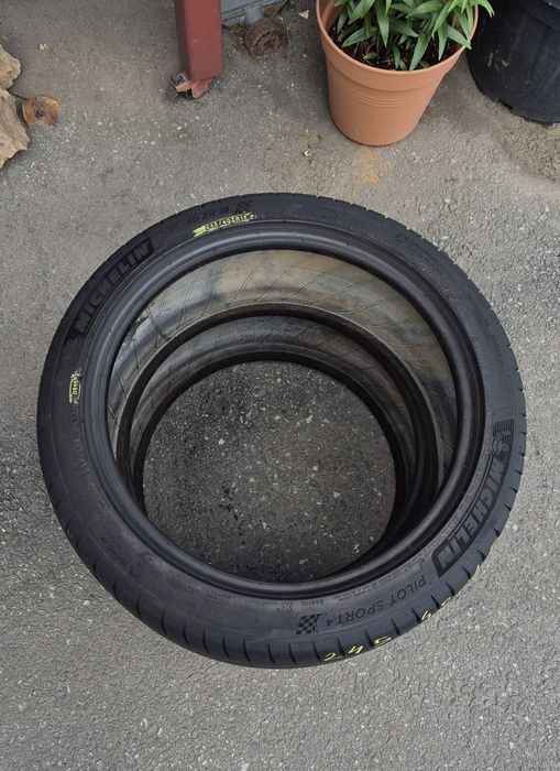 Anvelope 245/40/18 Vara Michelin PilotSport4