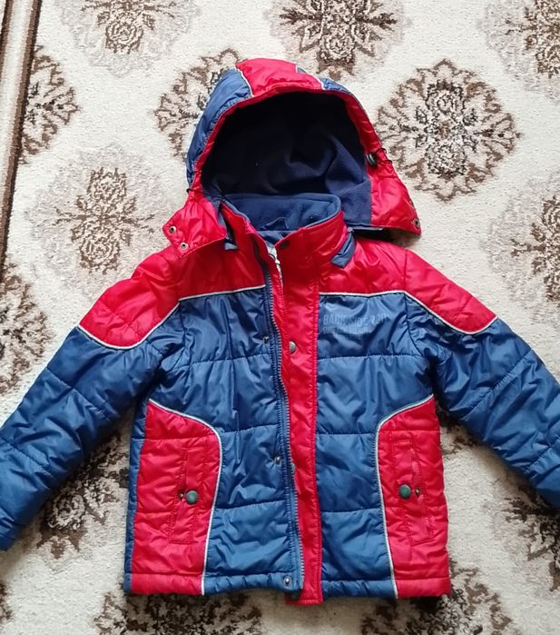 Продам куртка весна и осень