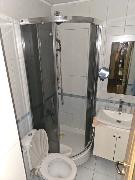 Apartament 3 camere + 2 bai