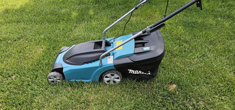 Електрическа косачка за трева MAKITA ELM3711, 1300W, 37 см