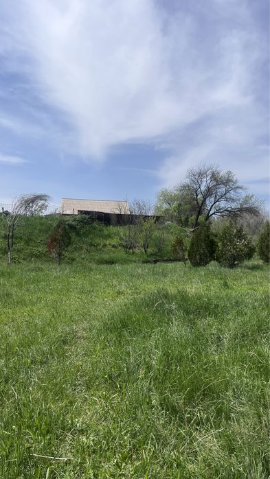 Продам участок с домом