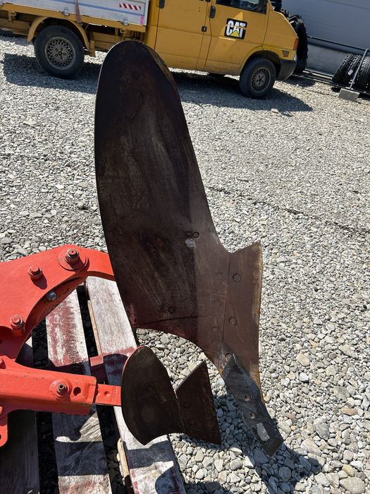 Piesa . Cormana plug kuhn Master 120