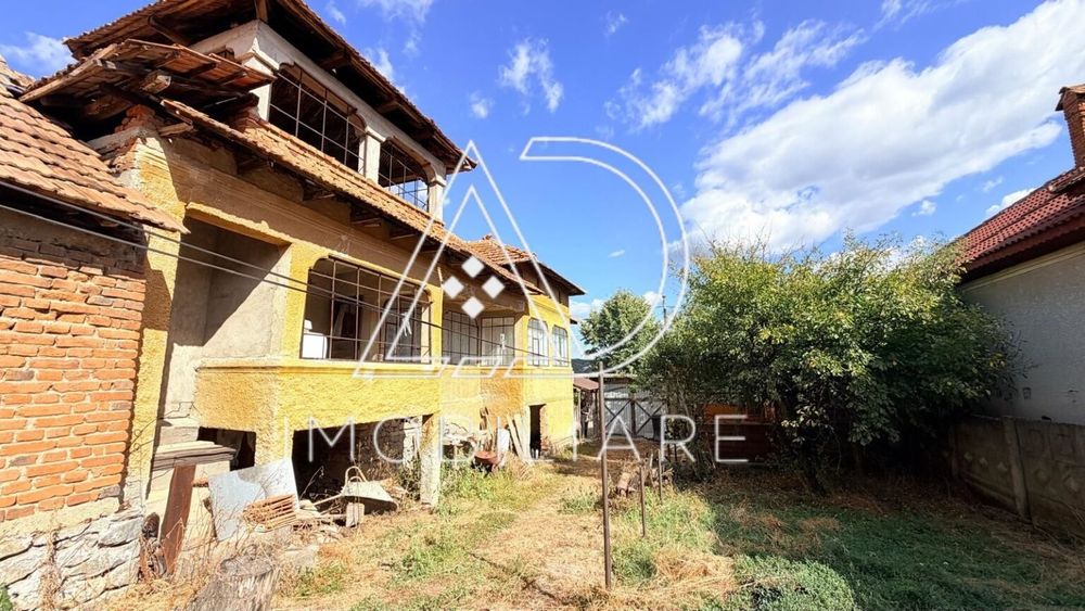 CASĂ CU 4.178 MP TEREN ÎN MUȘETEȘTI – NATURĂ, LINIȘTE ȘI AER CURAT DE MUNTEProprietate cu Teren generos 4.178 Mp, Casa+anexa in Musetesti Gorj