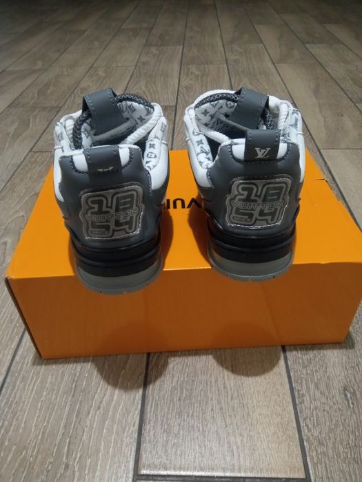 LV skates mărimea 41