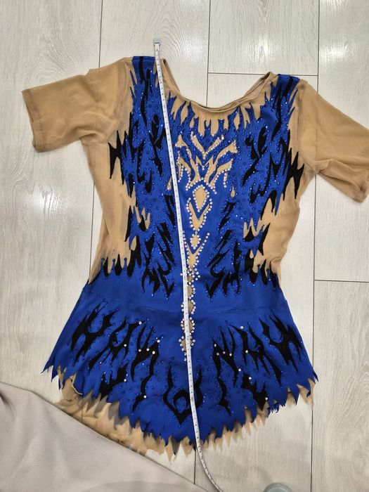 Трика за художествена гимнастика