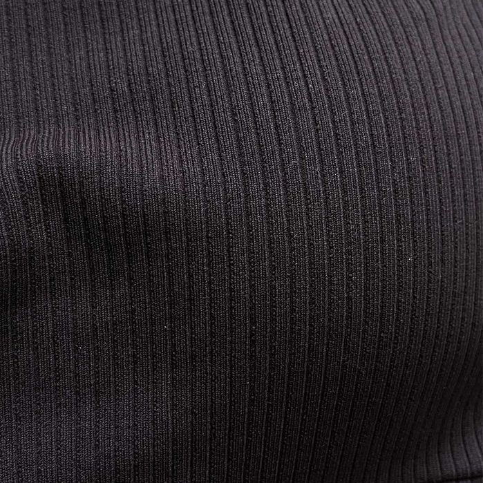 Новый топ Uniqlo