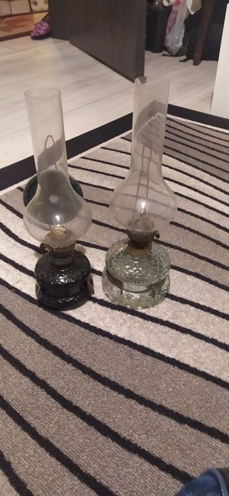 Газени лампи и месингов полюлей