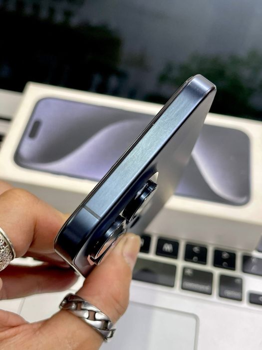 iPhone 15 PRO blue cu 96% Bateria