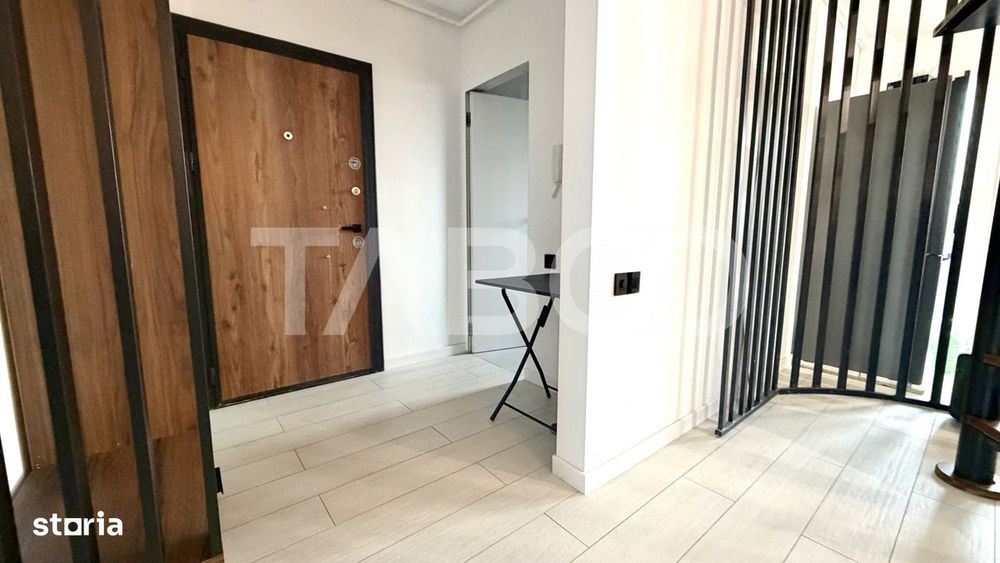 Penthouse panoramic de vanzare la cheie cu terasa de 40 mp Floresti