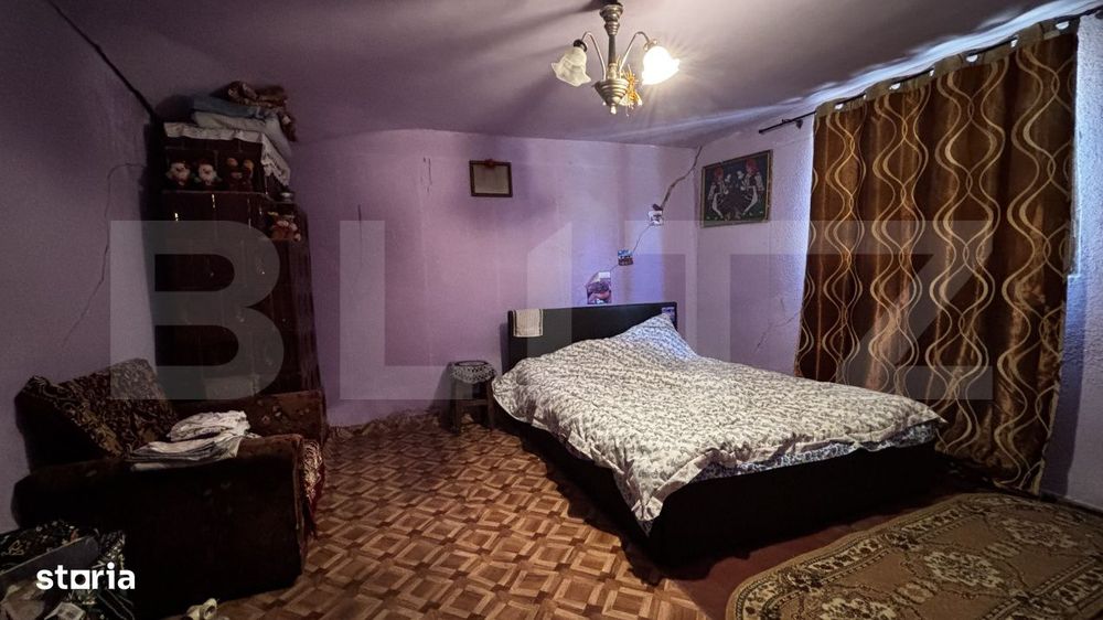 Casa individuala, 62 mp, teren 1.427 mp, comuna Plesoi