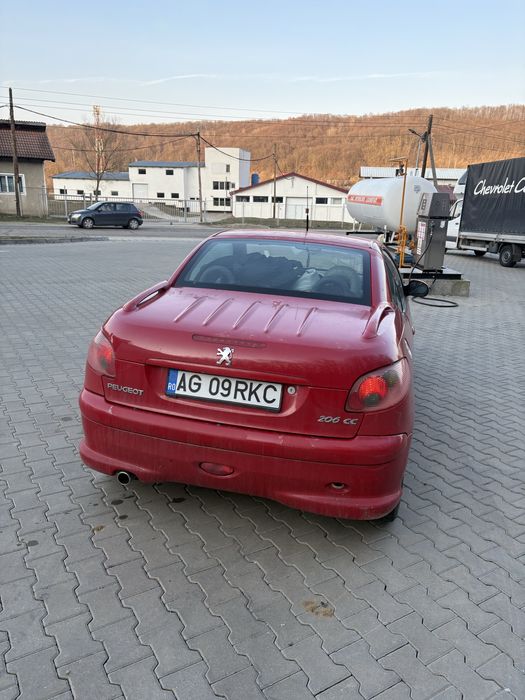 Vând Peugeot 206 cc