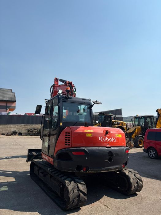 Kubota kx 0-80 Excavator
