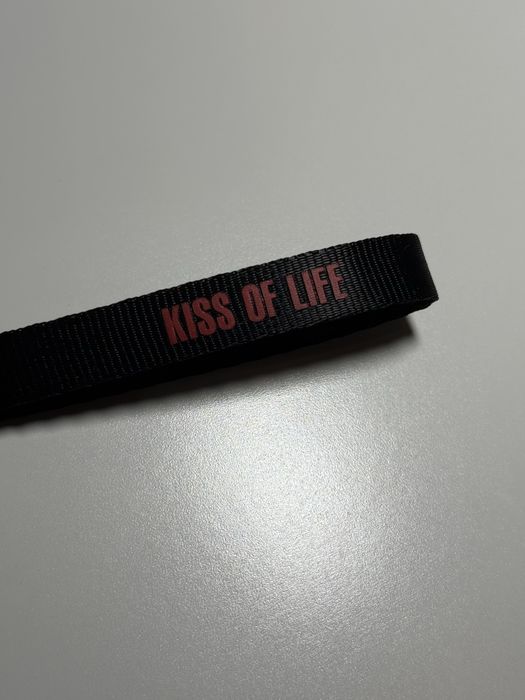 Kiss Of Life мърч/ кпоп lightstick