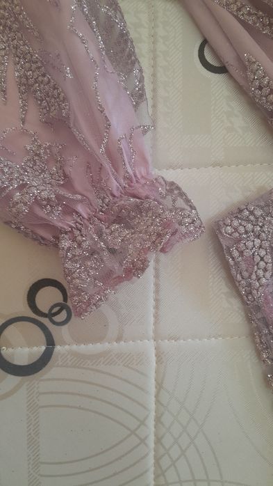 Yangi kuylak, 46, 44 razmirga