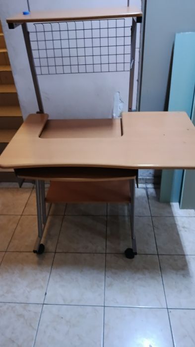 Компьютерный стол