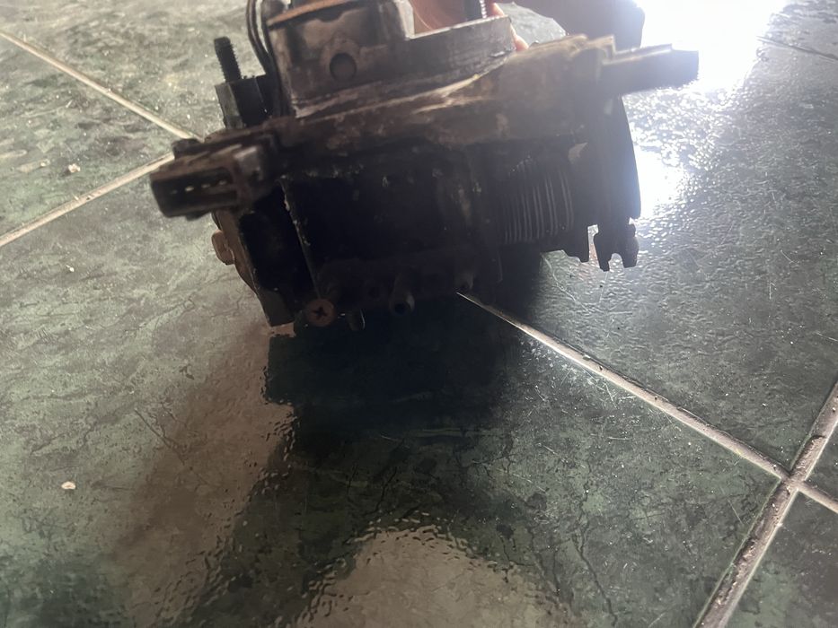 Piese dacia 1410 injectie calculator electromtor carburator