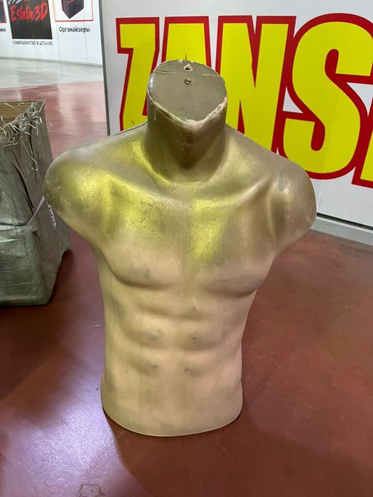 Продам маникен торс мужской