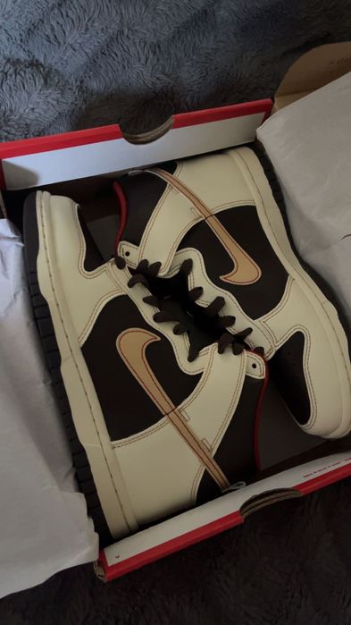 adidași nike jordan 1 mid