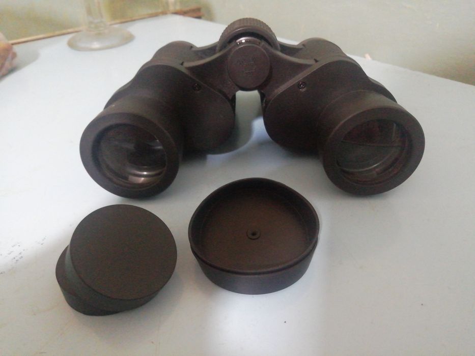 Бинокль в отличном состояния
