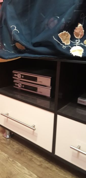 Продаю две парабалки с двумя тюнерами