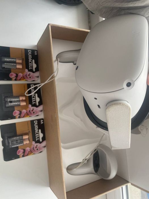 Oculus Quest 2/ Meta Quest 2 128GB