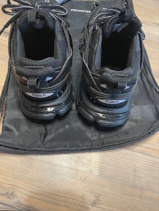 Balenciaga track black marimea 43 conditie buna