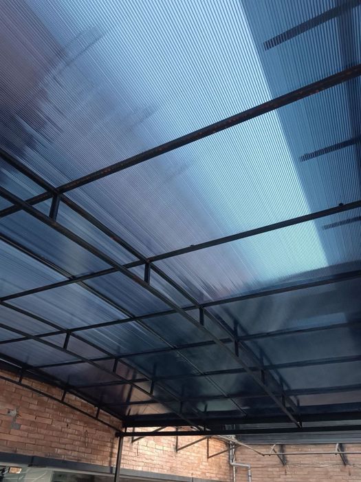 Лексан хар хил турлари бор