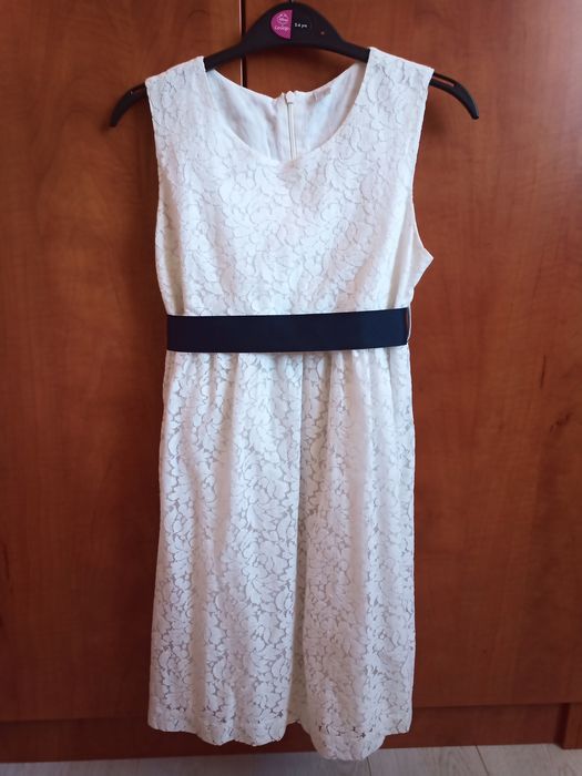 Стилна рокля Esprit 8-9 год