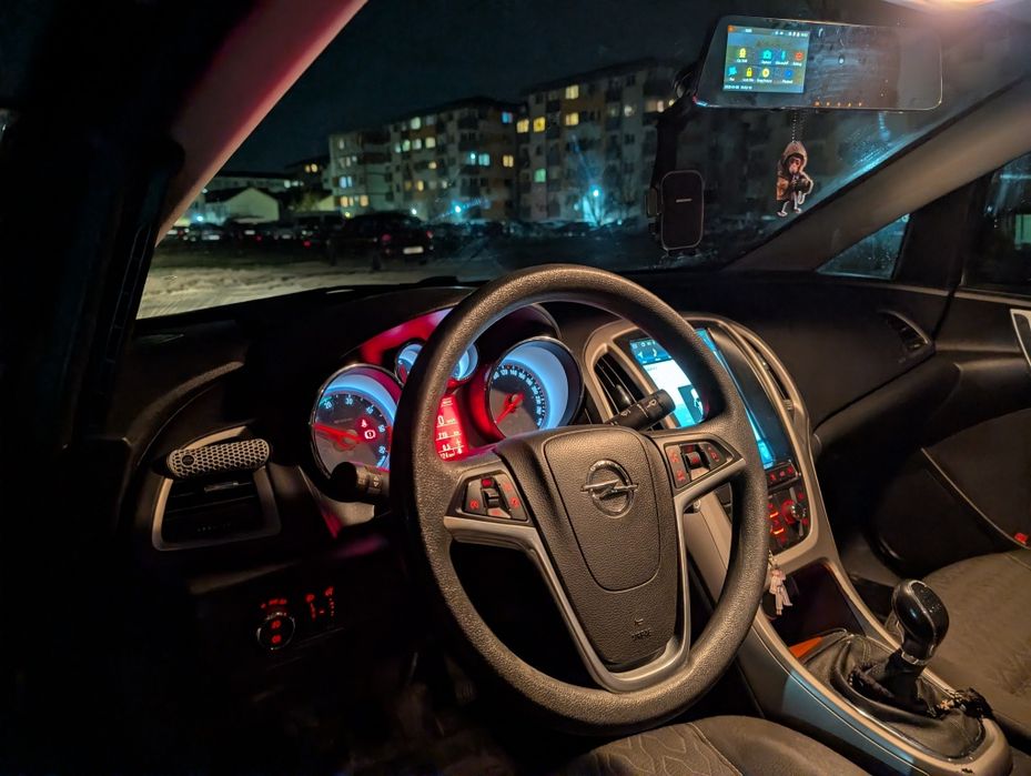 OPEL Astra 2013 — imagine 5
