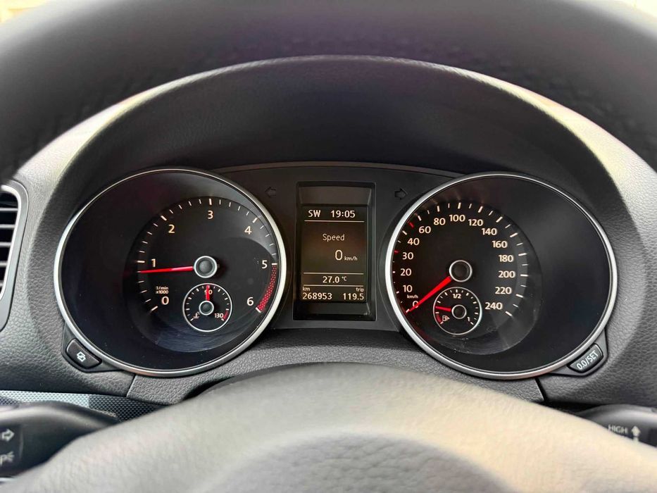 Volkswagen Golf VI 2.0 Tdi-140 Cp Break-Euro 5-Cutie Manuala