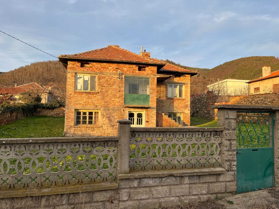 Продава се Къща в Шипка - 140 кв.м за 765 €/кв.м - Снимка #12