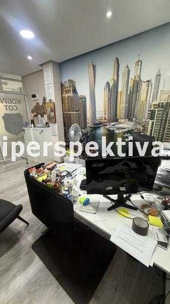 Продава се Офис в Пловдив, Кючук Париж - 23 кв.м за 860 €/кв.м - Снимка #1