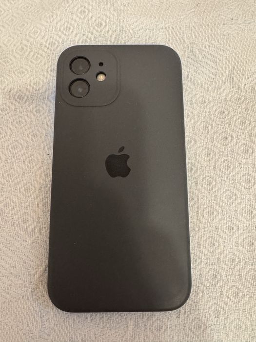 Продам iphone 12