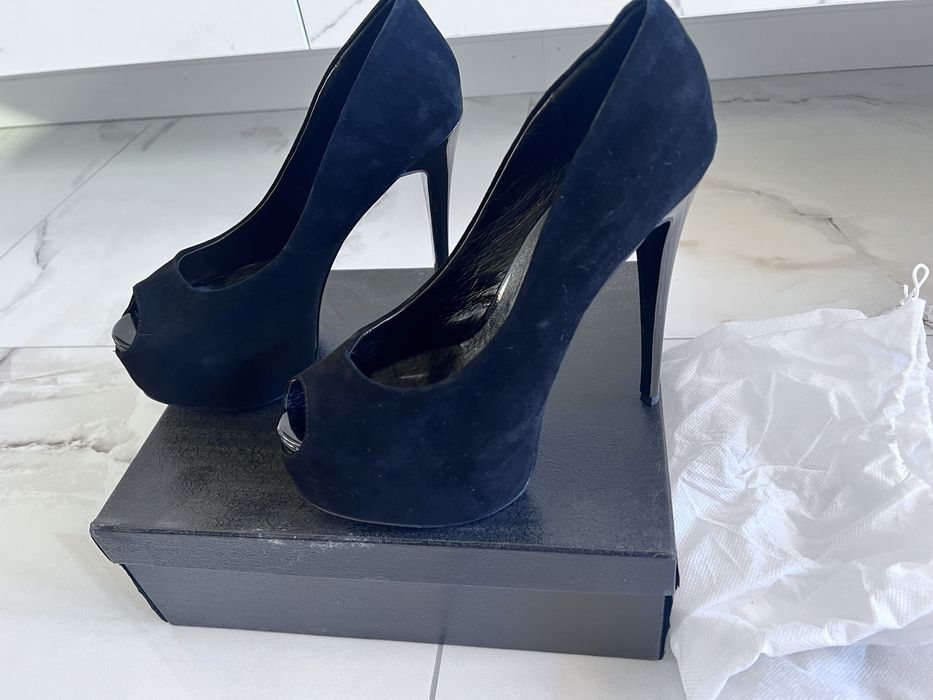 Pantofi cu toc inalt piele intoarsa naturala