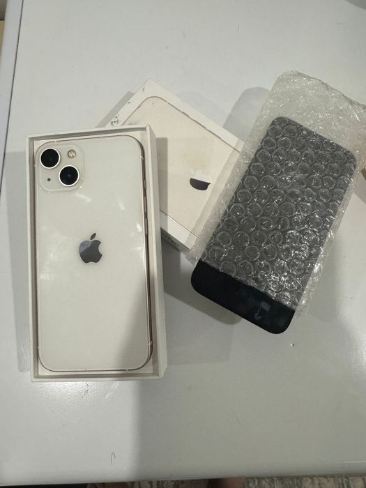 iPhone 13 в идеальном состоянии