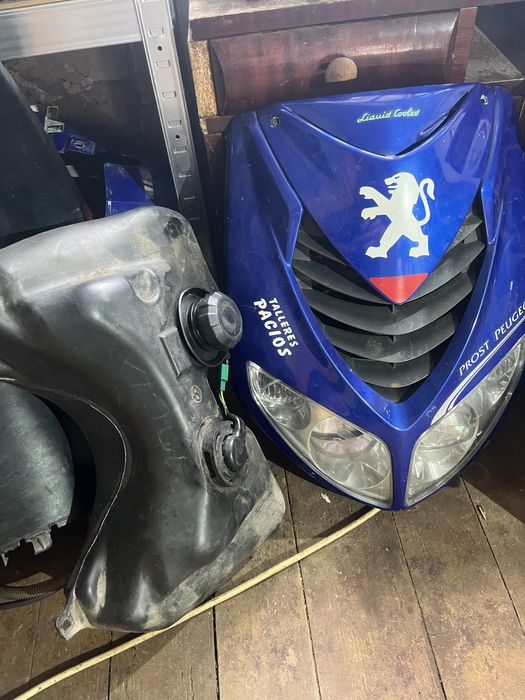 Dezmembrez peugeot speedfight 2, 70cm 2t