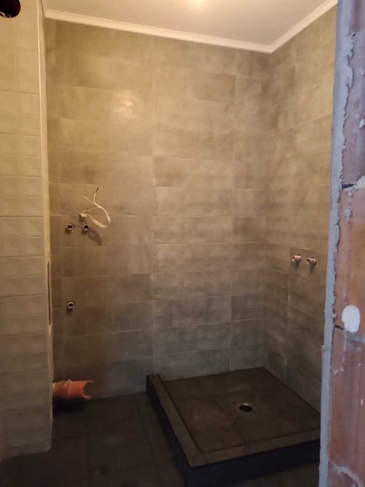 Боядисване, шпатлуване, гипсокартон и друго. Въсокко качество.