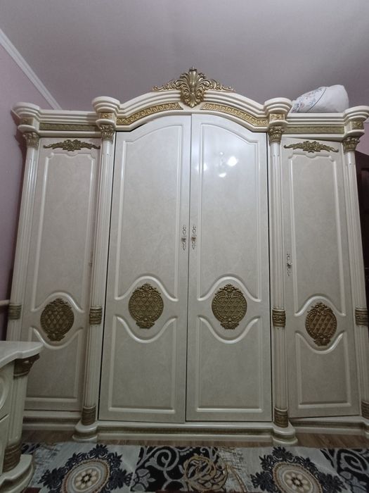 Спалный гарнитур