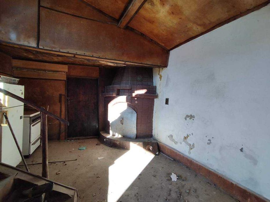 продавам къща в с.Балабанско, община Троян