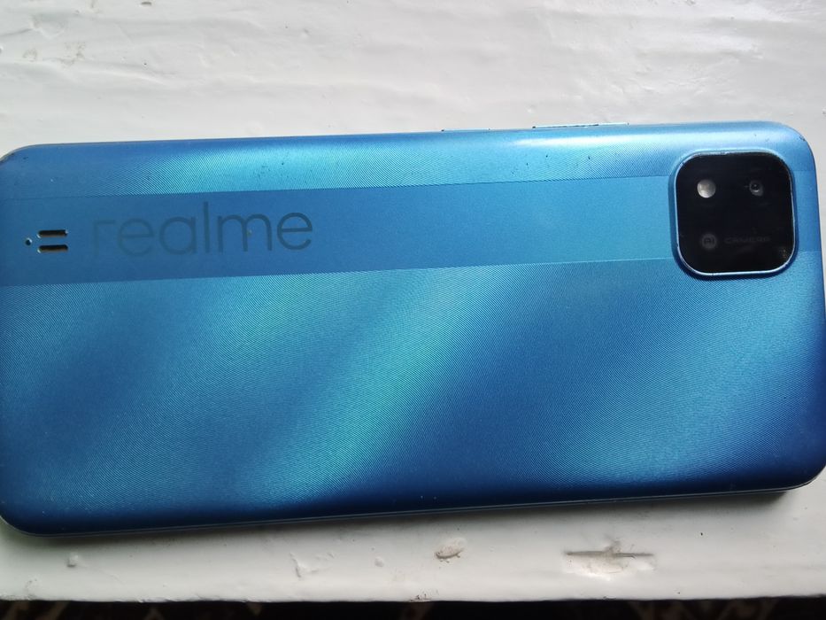 Realmi smartfon sotiladi