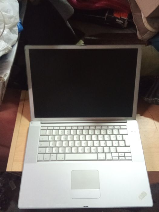 Laptop pentru piese.