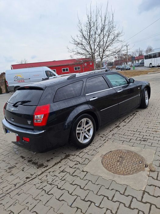 Vând Chrysler 300 C