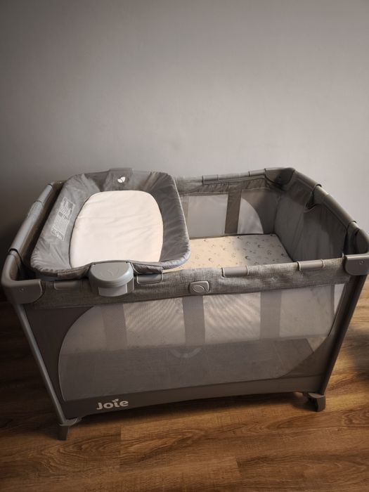 Манеж кроватка Joie с люлькой