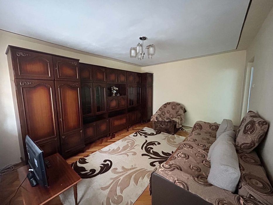 Apartament 1 cameră, etaj 1, zonă Malul Mureșului
