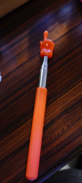 Указка Ukazka olov rang sotiladi.