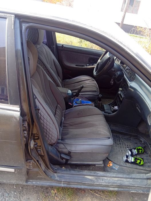 Hyundai Sonata 3-е поколение