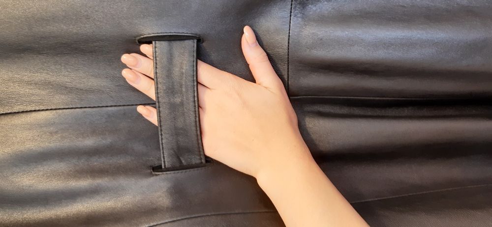 Продам кожаный плащ