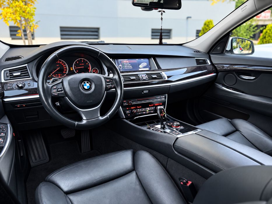 BMW Seria 5 2011 — imagine 5